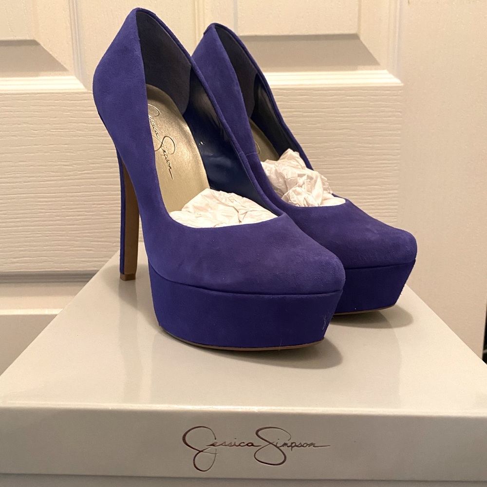 Last chance‼️Jessica Simpson Waleo pump-blue violet